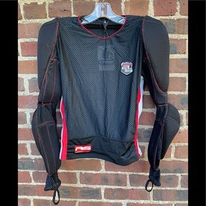 ATOMIC CROSS Protector Size M